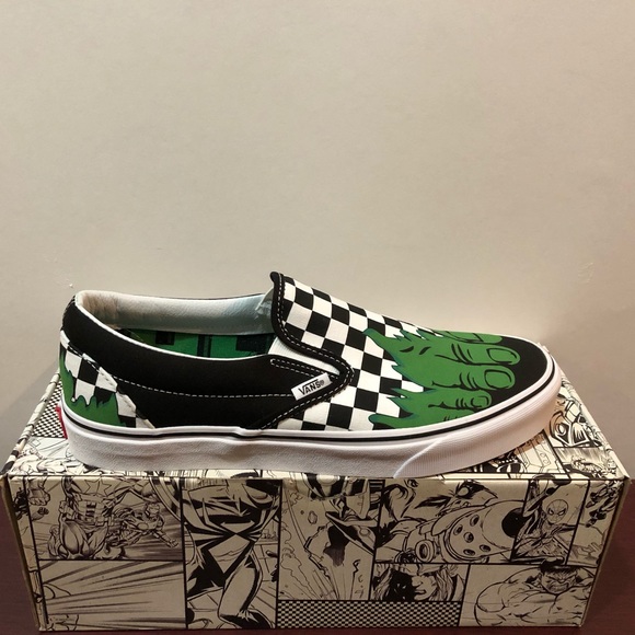 Vans X Marvel Classic Slip-On, Hulk, Various Sizes - Picture 3 of 15